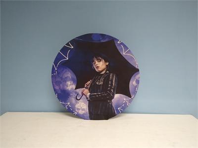 Painel Sublimado Redondo Wandinha (Guarda Chuva) 60Cm - BB Festas Aluguel 