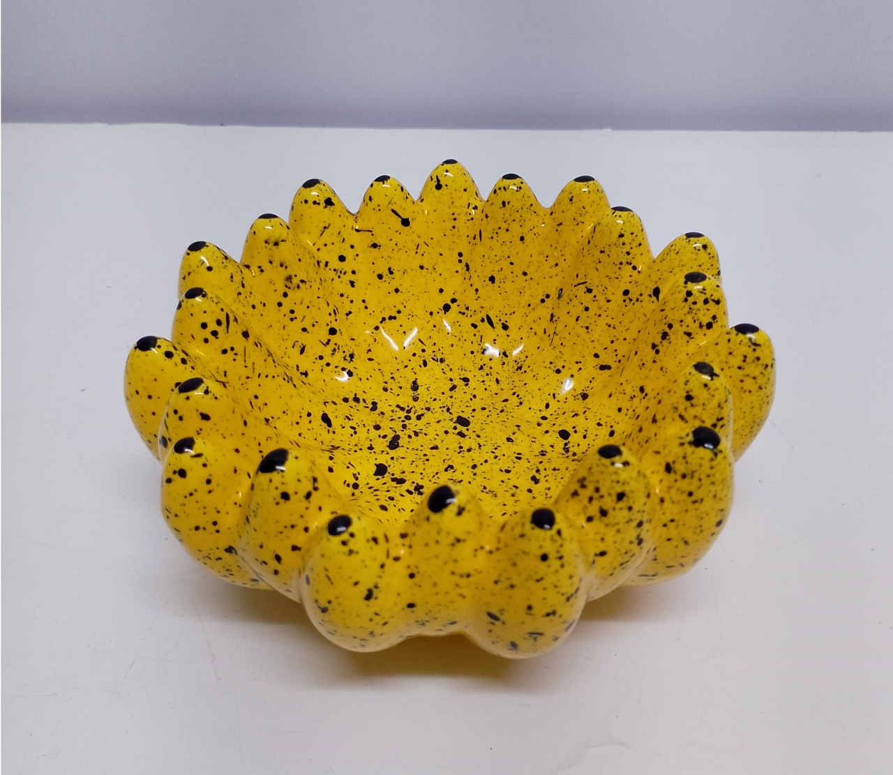 Bandeja Banana Decorativa 15Cm Diametro  - BB Festas Aluguel 