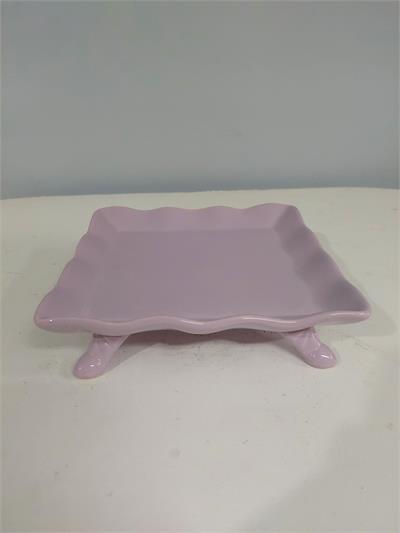 Bandeja Quadrada Babado Com Pé Lilás Candy 6Cm Alt X 20Cm Diametro - BB Festas Aluguel 