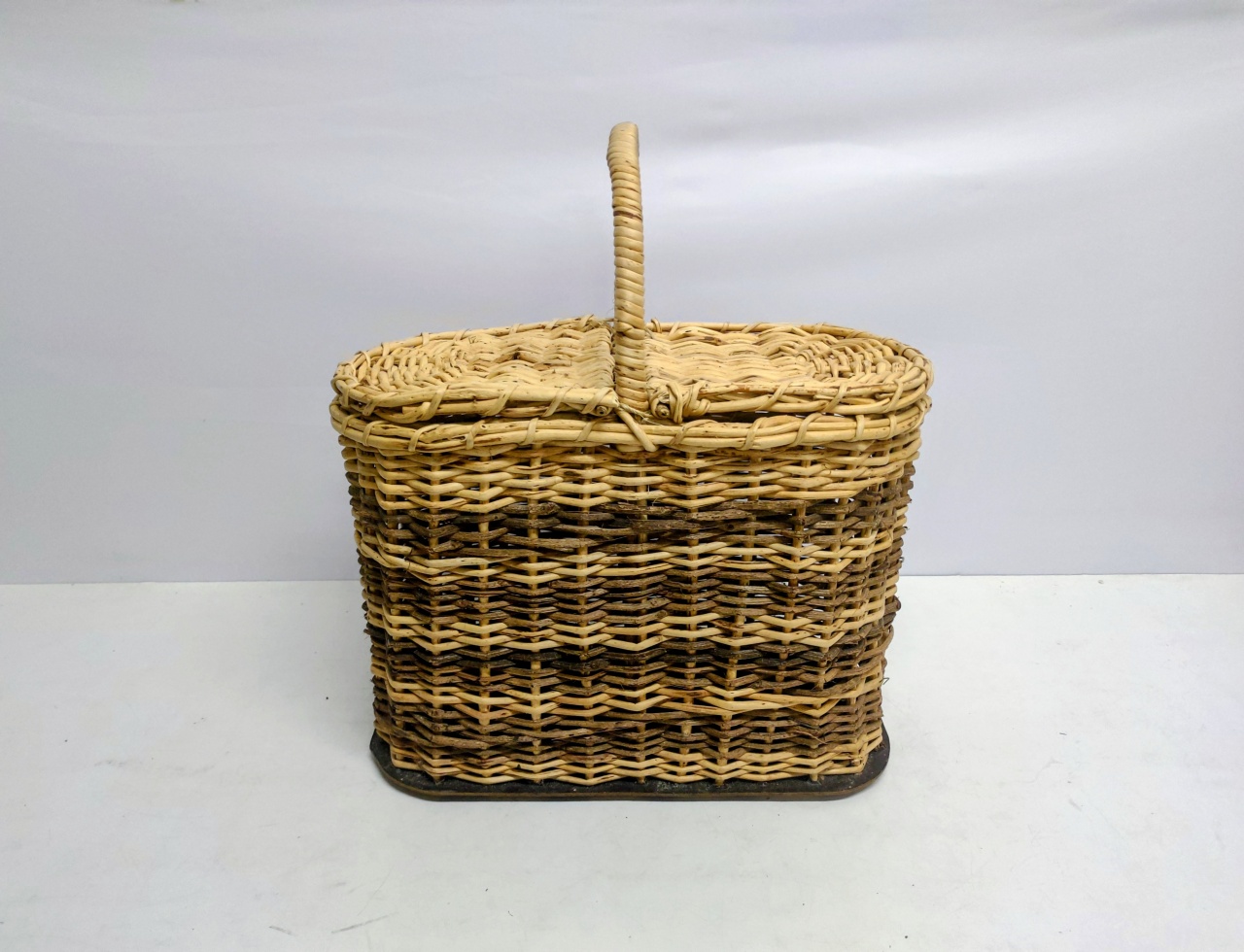 Cesta de Piquenique Oval 31Cm Alt X 22Cm Larg X 43Cm Comp - BB Festas Aluguel 