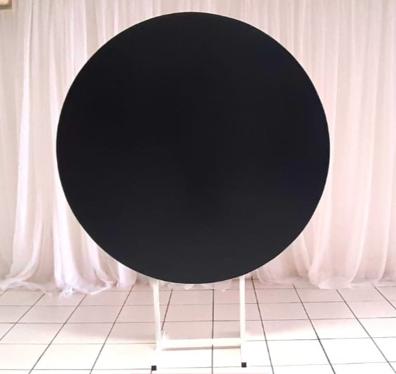 Estrutura Painel Redondo 2,10M Alt X 1,60M Diametro  - BB Festas Aluguel 