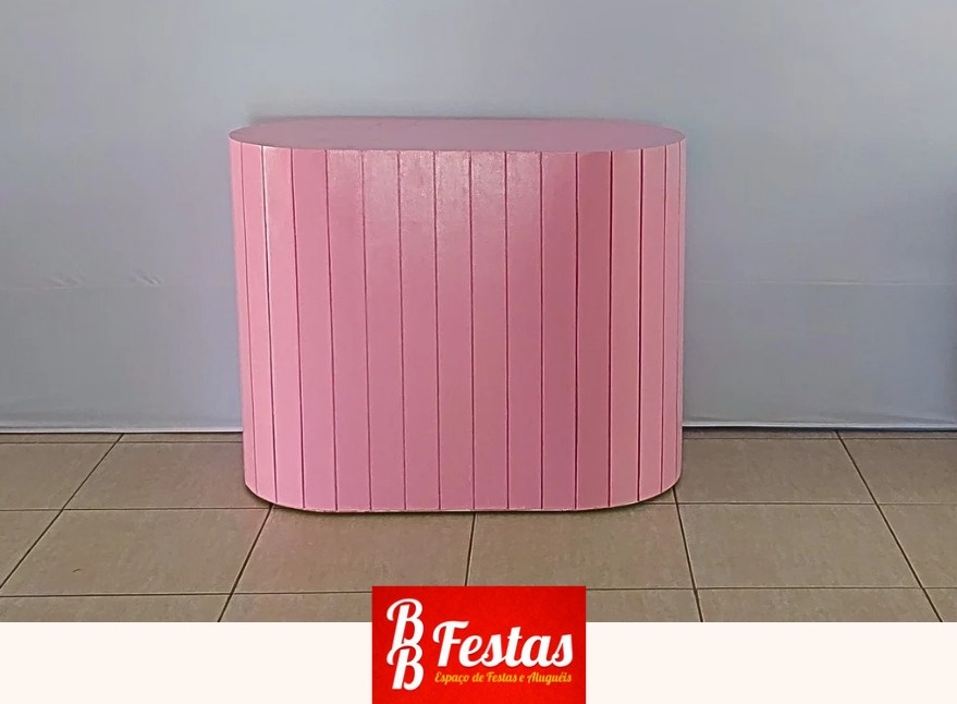 Balcão Oval Ripada Rosa 80Cm Alt X 1M Larg X 50Cm Comp - BB Festas Aluguel 