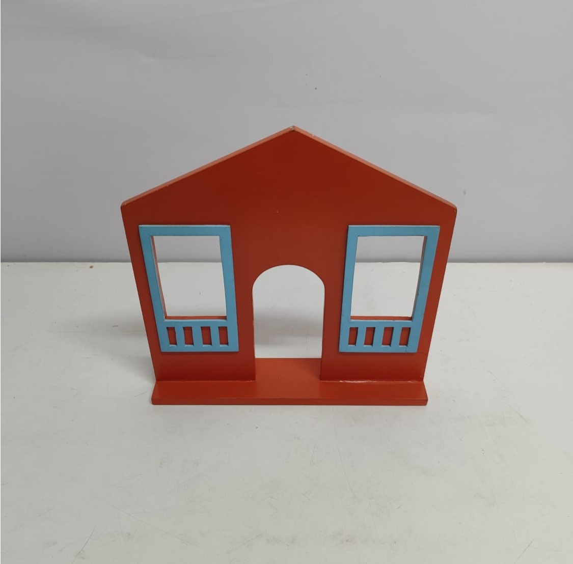 Totem Casa de Sertão Laranja (São João) 28Cm Alt X 28Cm Larg - BBFestasAluguel 