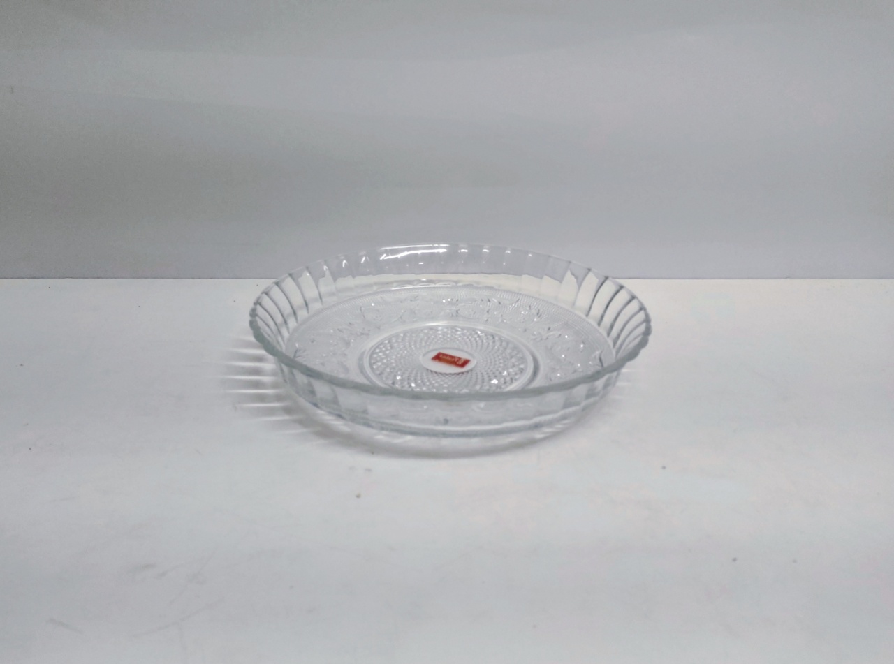 Bandeja Redonda de Vidro Fundo Trabalhada 5Cm Alt X 30Cm Diametro - BB Festas Aluguel 