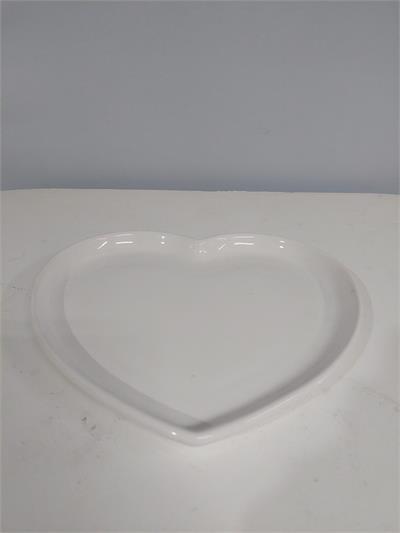 Bandeja Coração/G Branco 3Cm Alt 24Cm Larg X 27Cm Comp - BB Festas Aluguel 