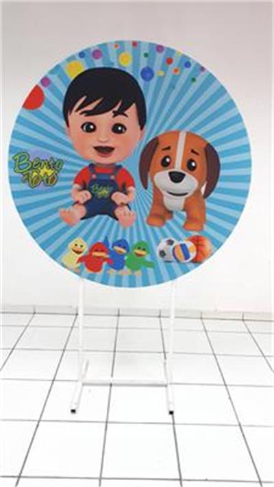 Painel Sublimado Redondo Bento E Totó 1,30Cm - BB Festas Aluguel 