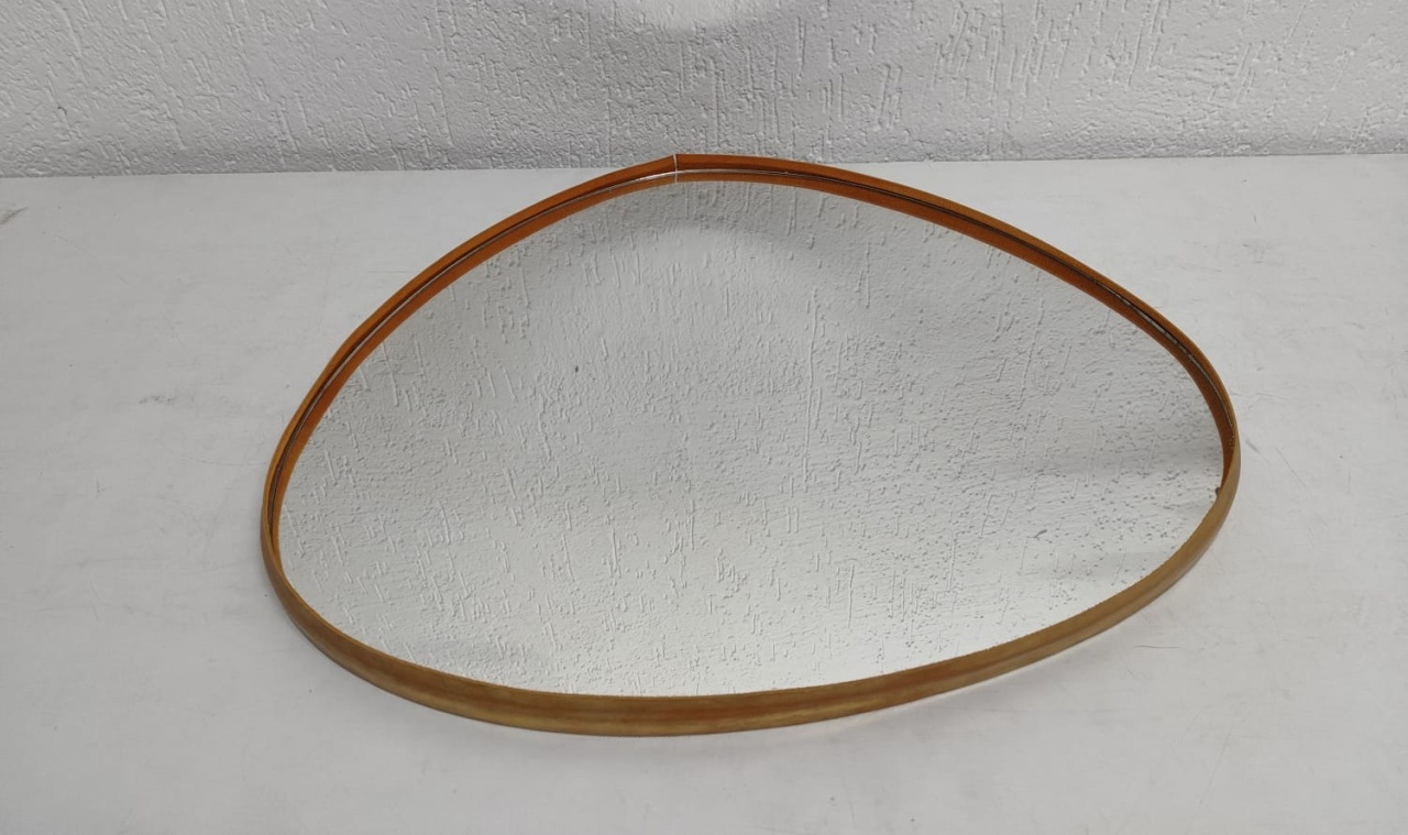 Boleira Espelhada Orgânico Dourada G 4Cm Alt X 60Cm Larg X 50Cm Comp - BB Festas Aluguel 