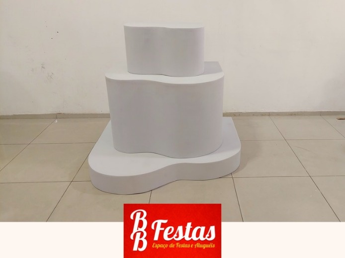 Trio de Móvel Orgânico Branco Mdf - BB Festas Aluguel 