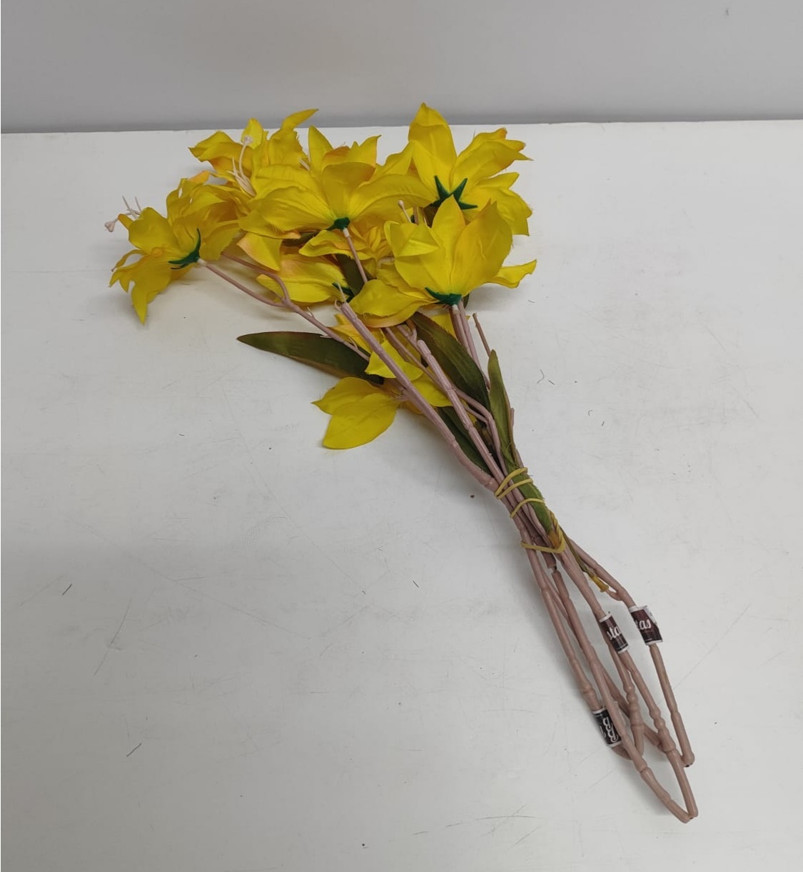Arranjo Flor Lírios - BBFestasAluguel 