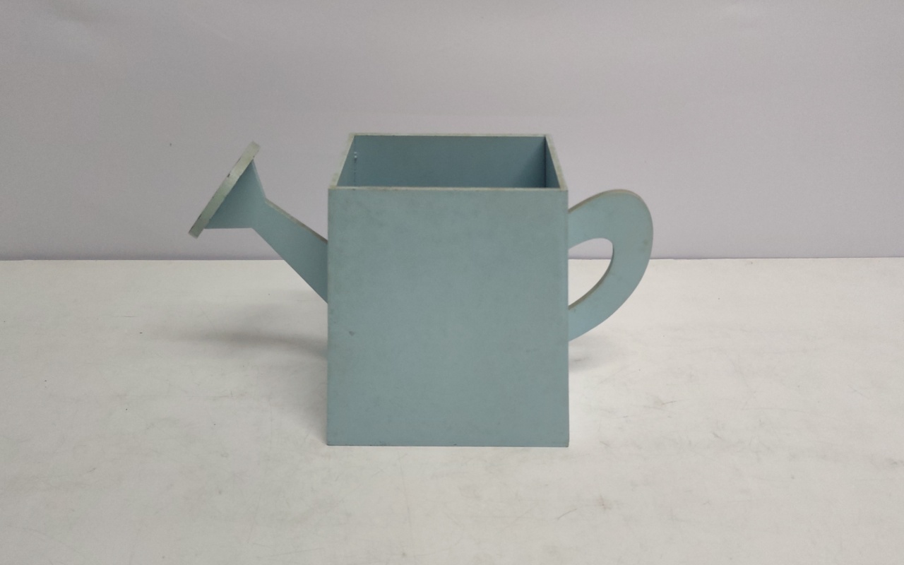 Regador Mdf Azul 20Cm Alt X 13Cm Larg X 32Cm Comp  - BB Festas Aluguel 