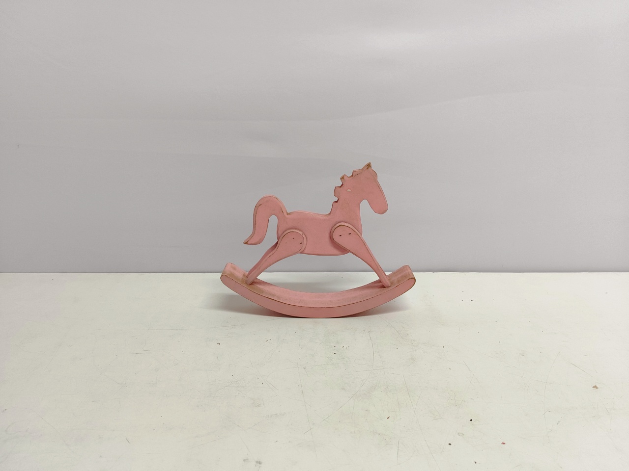 Cavalo de Balanço Rosa Mdf 19Cm Alt X 5Cm Larg X 23Cm Comp - BB Festas Aluguel 