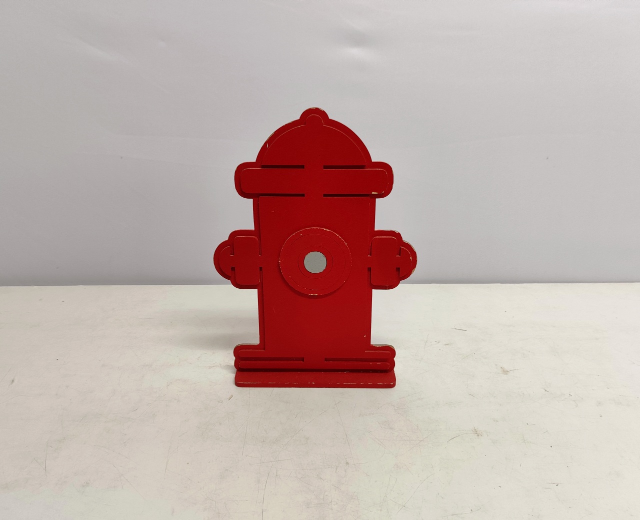 Totem Hidrante 30Cm Alt X 19Cm Larg  - BB Festas Aluguel 