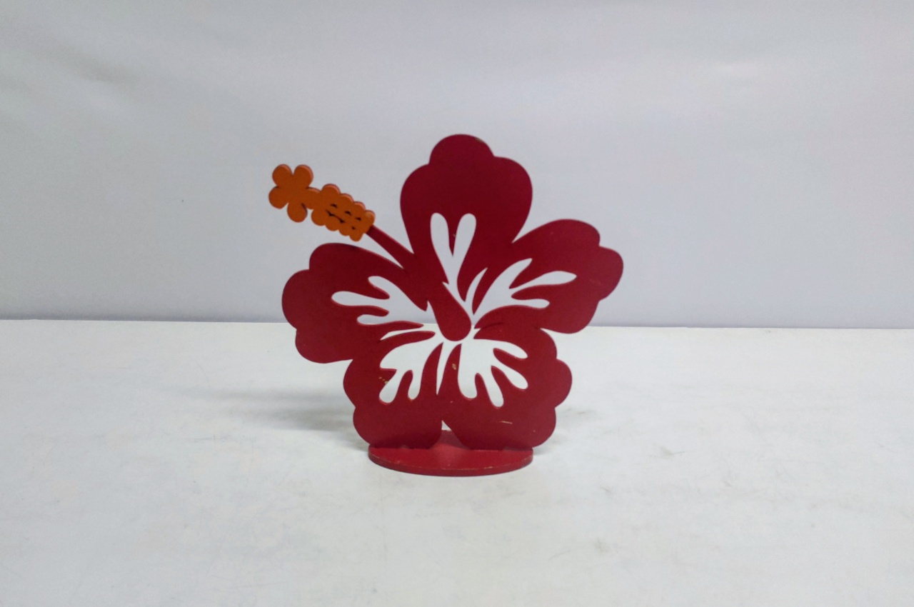 Totem Flor Havaiana (Moana) 23Cm Alt X 22Cm Larg  - BB Festas Aluguel 