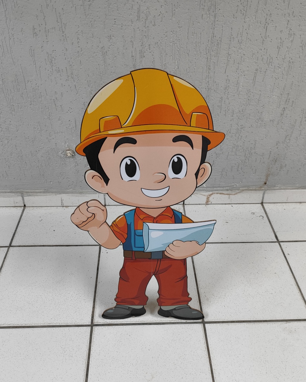 Totem de Chao Construtor 70Cm X 40Cm  - BB Festas Aluguel 