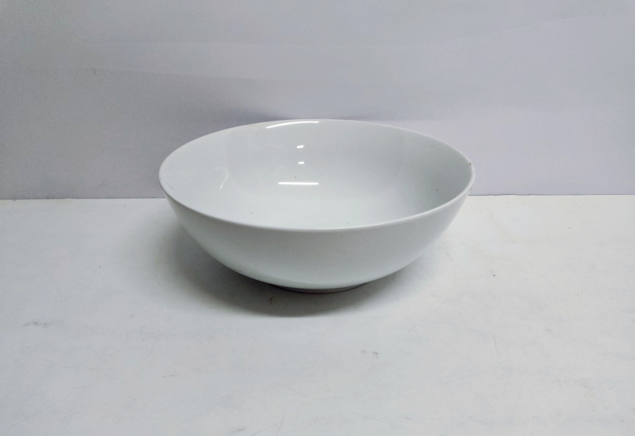 Saladeira Redonda/G Fundo 12Cm Alt X 33Cm Diametro - BB Festas Aluguel 