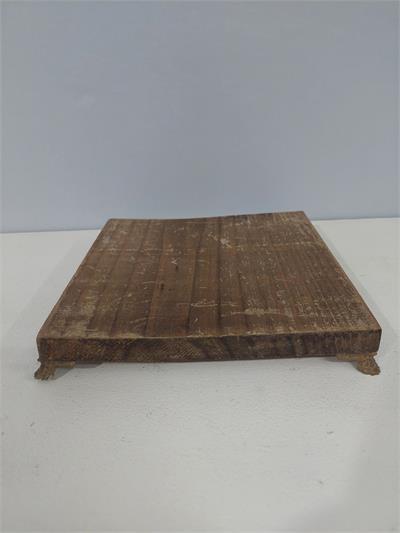 Bandeja Madeira Quadrada Escura Pé Em Resina Alt 2Cm X 20Cm - BB Festas Aluguel 