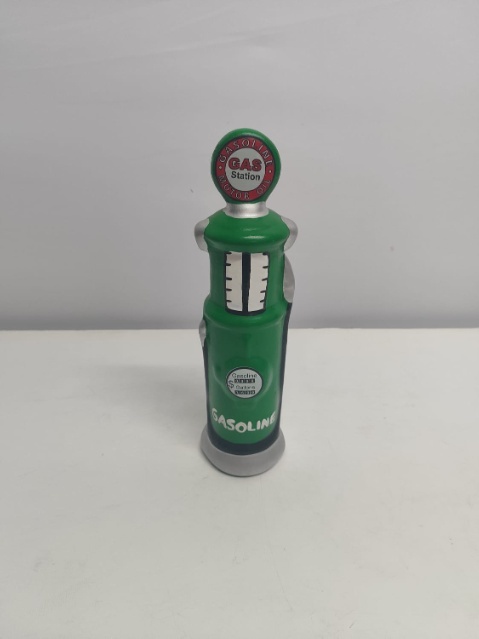 Bomba de Gasolina Decorativa Verde - BB Festas Aluguel 