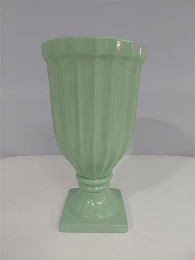 Vaso Taça Canelado G Verde Claro 31Cm X 17Cm - BB Festas Aluguel 