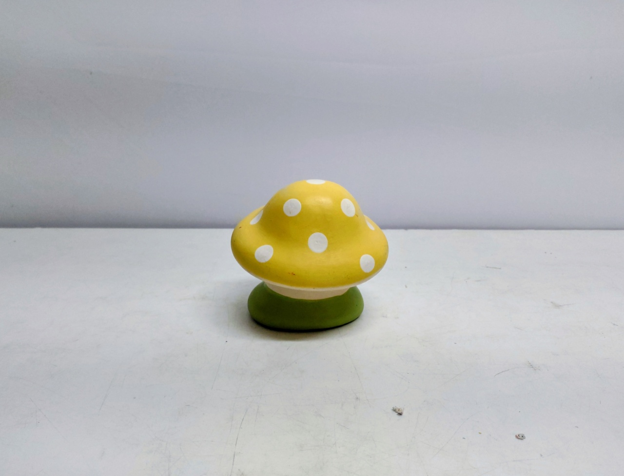 Cogumelo Amarelo 13Cm Alt X 13Cm Diametro  - BB Festas Aluguel 