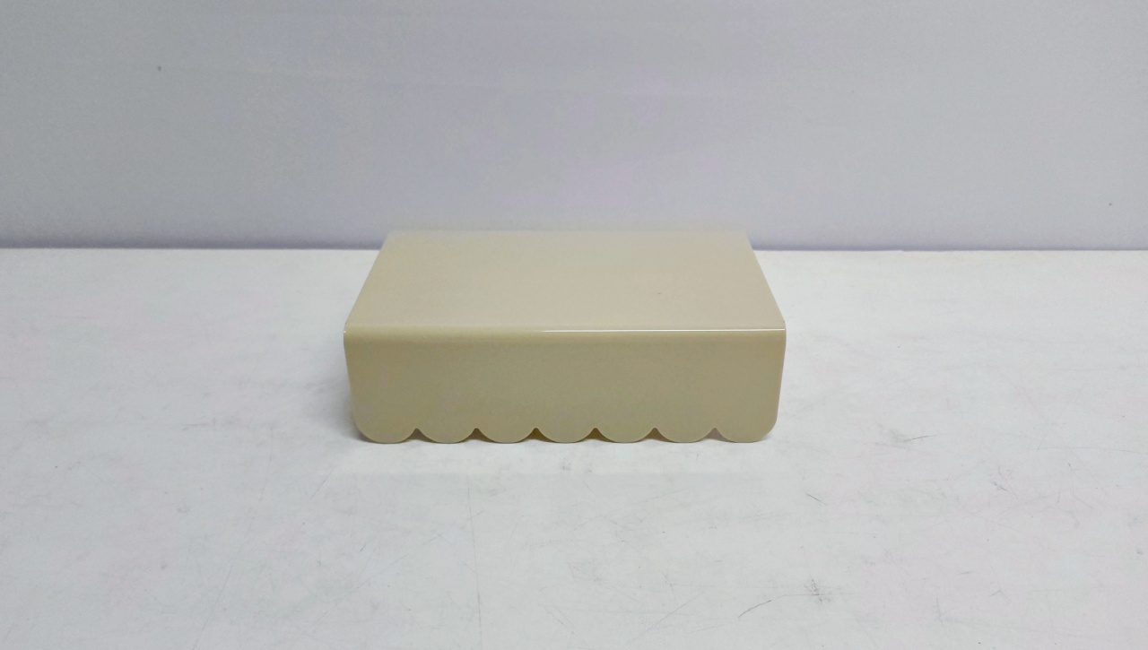 Suporte Acrílico/P Bege 6Cm Alt X 12Cm Larg X 20Cm Comp  - BB Festas Aluguel 