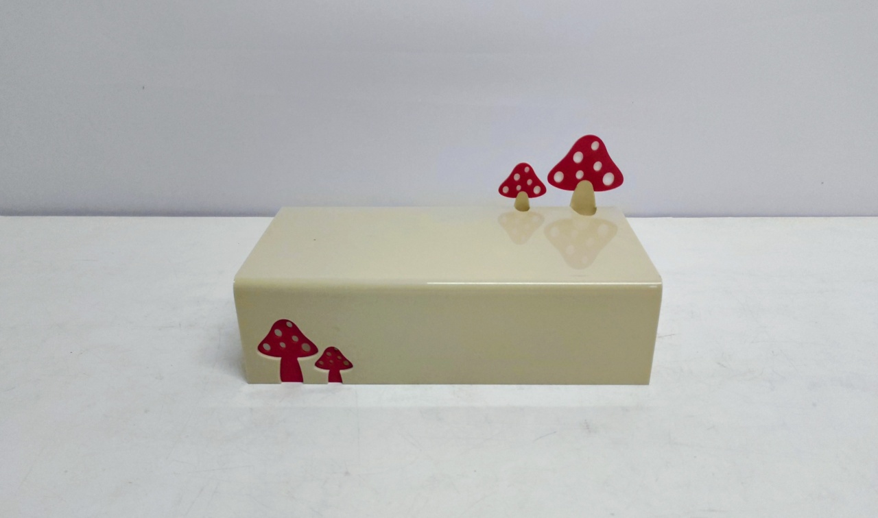 Suporte Acrílico/G Com Cogumelo Bege 7Cm Alt X 13Cm Larg X 25Cm Comp  - BB Festas Aluguel 