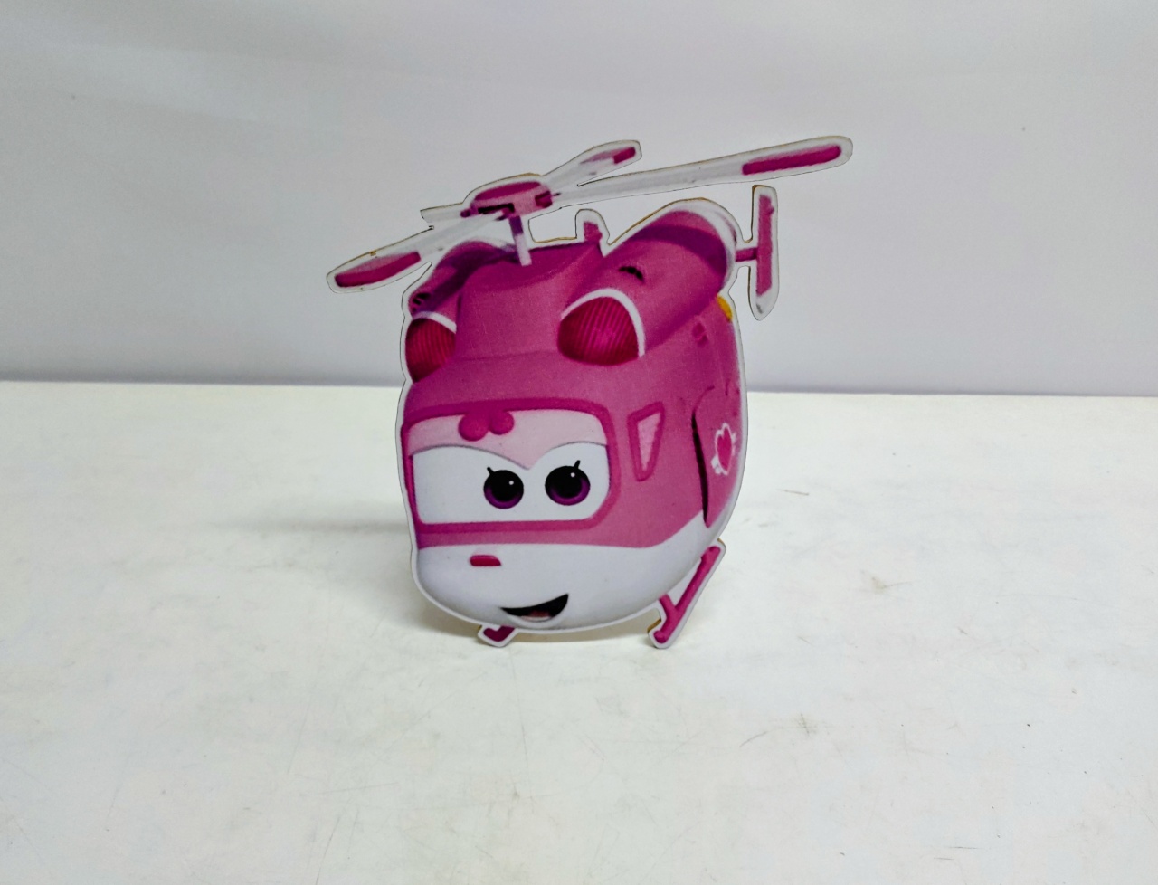 Totem Dizzy (Super Wings) 25Cm Alt X 21Cm Larg  - BB Festas Aluguel 