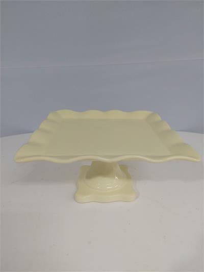 Porta Doce Quadrado Babado/G Amarelo Claro 15Cm Alt X 28Cm Diametro - BB Festas Aluguel 