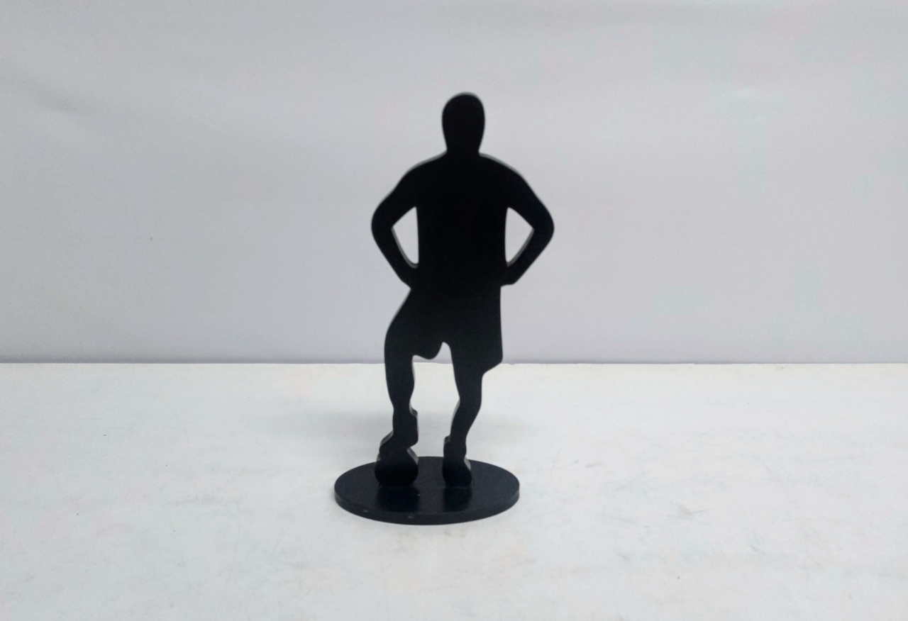 Jogador de Futebol Totem Preto 27Cm Alt X 13 Larg - BB Festas Aluguel 