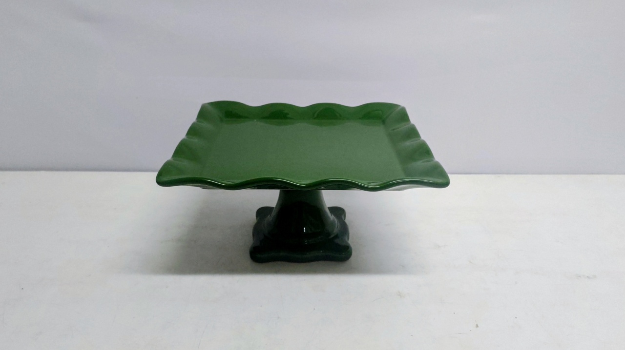 Porta Doce Quadrado Babado/G Verde Escuro 15Cm Alt X 28Cm Diametro - BB Festas Aluguel 