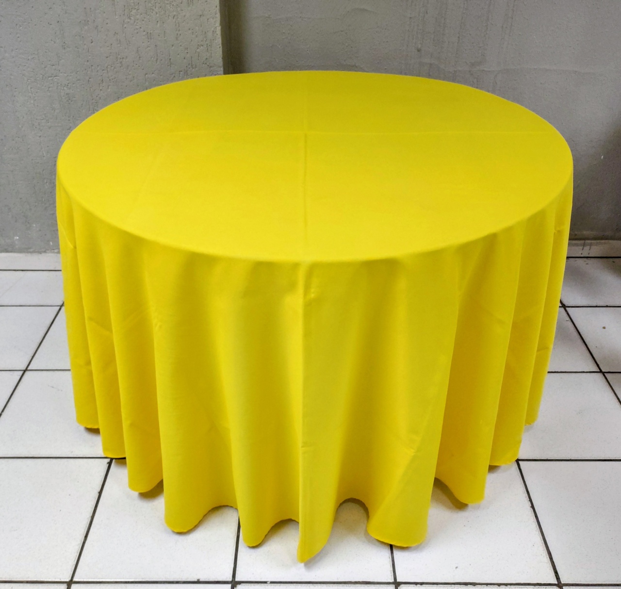 Toalha Redonda Amarelo - BBFestasAluguel 