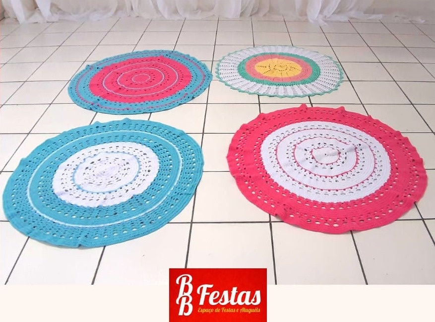 Tapetes de Crochê Decorativos  1M Diametro - BB Festas Aluguel 