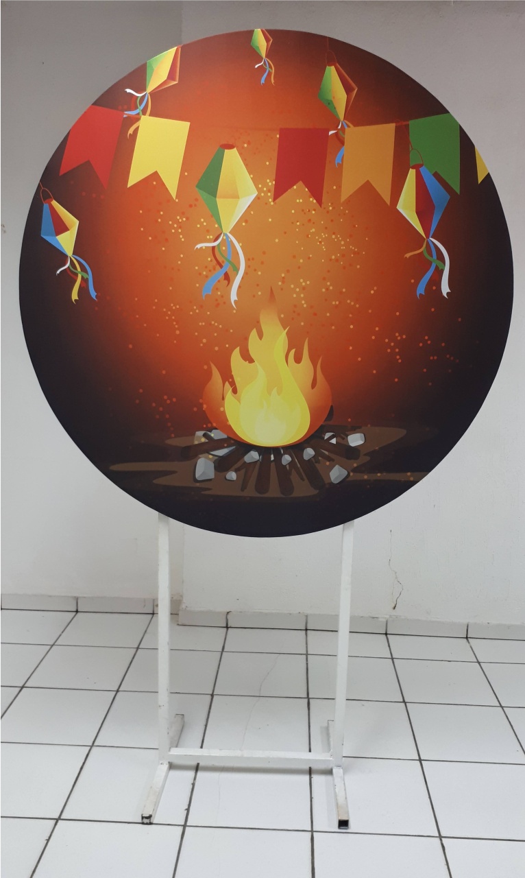 Painel Sublimado Redondo Fogueira 2 São João 1,30Cm - BBFestasAluguel 