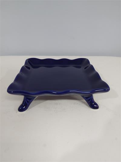 Bandeja Quadrada Babado Com Pé Azul Royal 6Cm Altx 20Cm Diametro - BB Festas Aluguel 