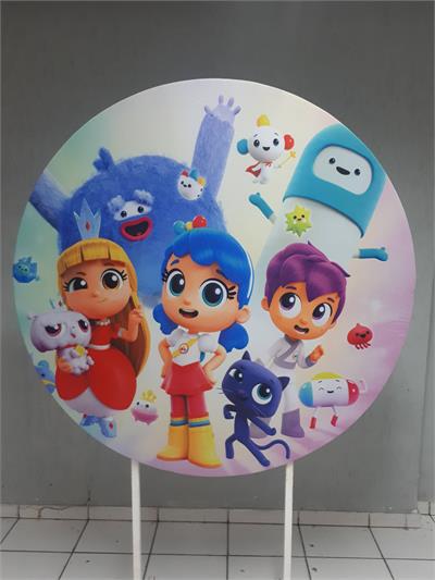 Painel Sublimado Redondo Vera E O Reino Arco Íris 1,30Cm - BB Festas Aluguel 