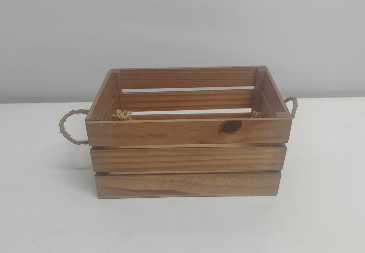 Caixote Rústico Com Alça P 14Cm X 30Cm X 20Cm  - BB Festas Aluguel 