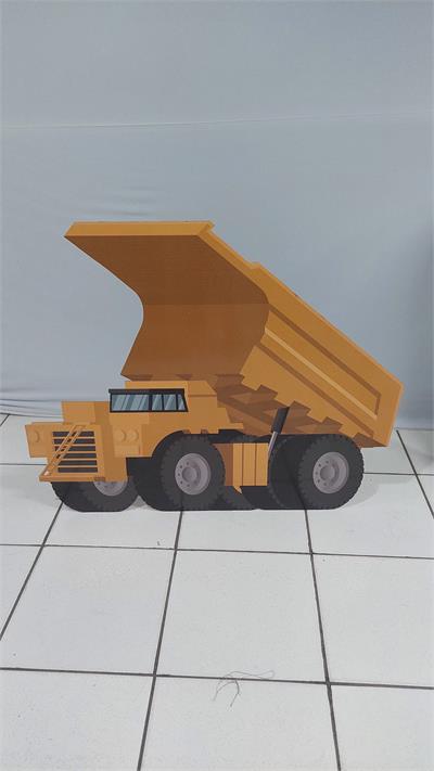 Totem de Chão Caminhão Caterpilar (Construtor) Em Mdf 80Cm X 100Cm - BB Festas Aluguel 