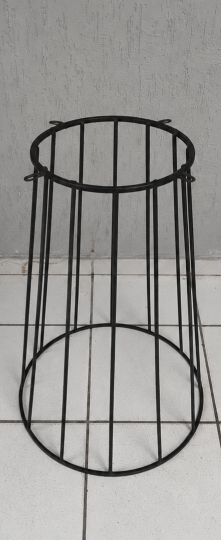 Mesa Pé Telado Preto + Tampo P 60Cm Alt X 50Cm - BBFestasAluguel 