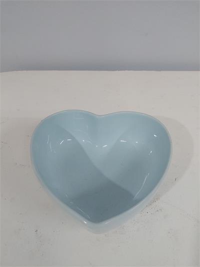 Bandeja Fundo Coração Azul Claro 7Cm Alt 16Cm Larg X 18Cm Comp - BB Festas Aluguel 