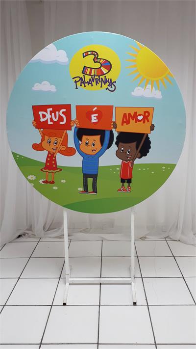 Painel Sublimado Redondo 3 Palavrinhas 1,30Cm - BB Festas Aluguel 