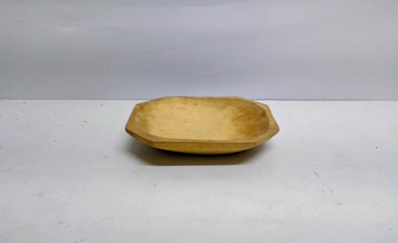 Bandeja Oval Rústica 6Cm Alt X 26Cm Larg X 16Cm Comp - BB Festas Aluguel 