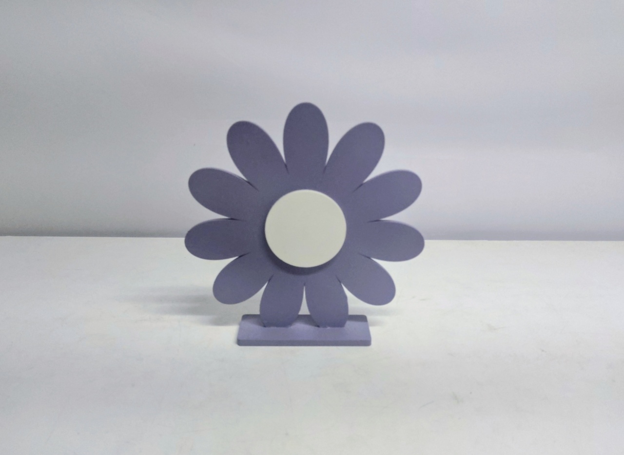 Totem Flor Lilás 20Cm Alt X 20Cm Larg  - BB Festas Aluguel 