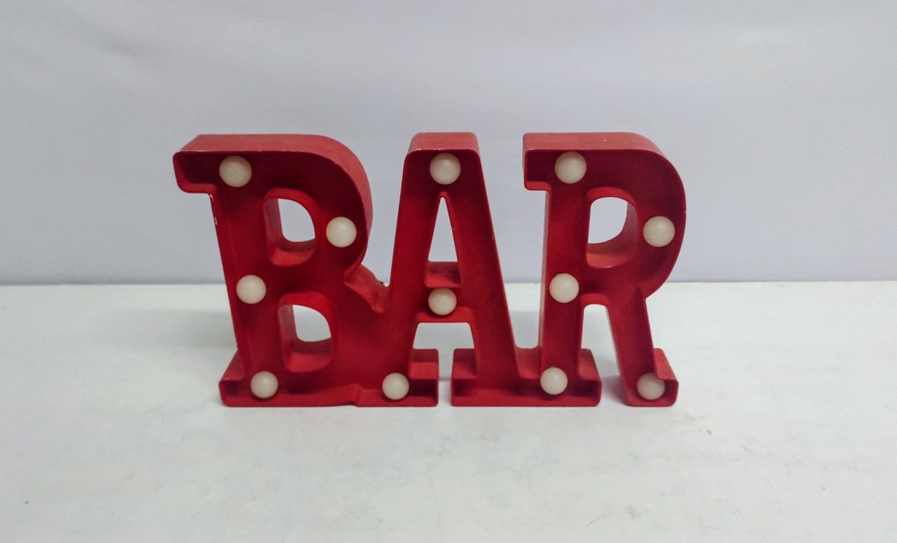 Luminária de Led Bar Vermelho (Boteco)  22Cm Alt X 35Cm Larg - BB Festas Aluguel 