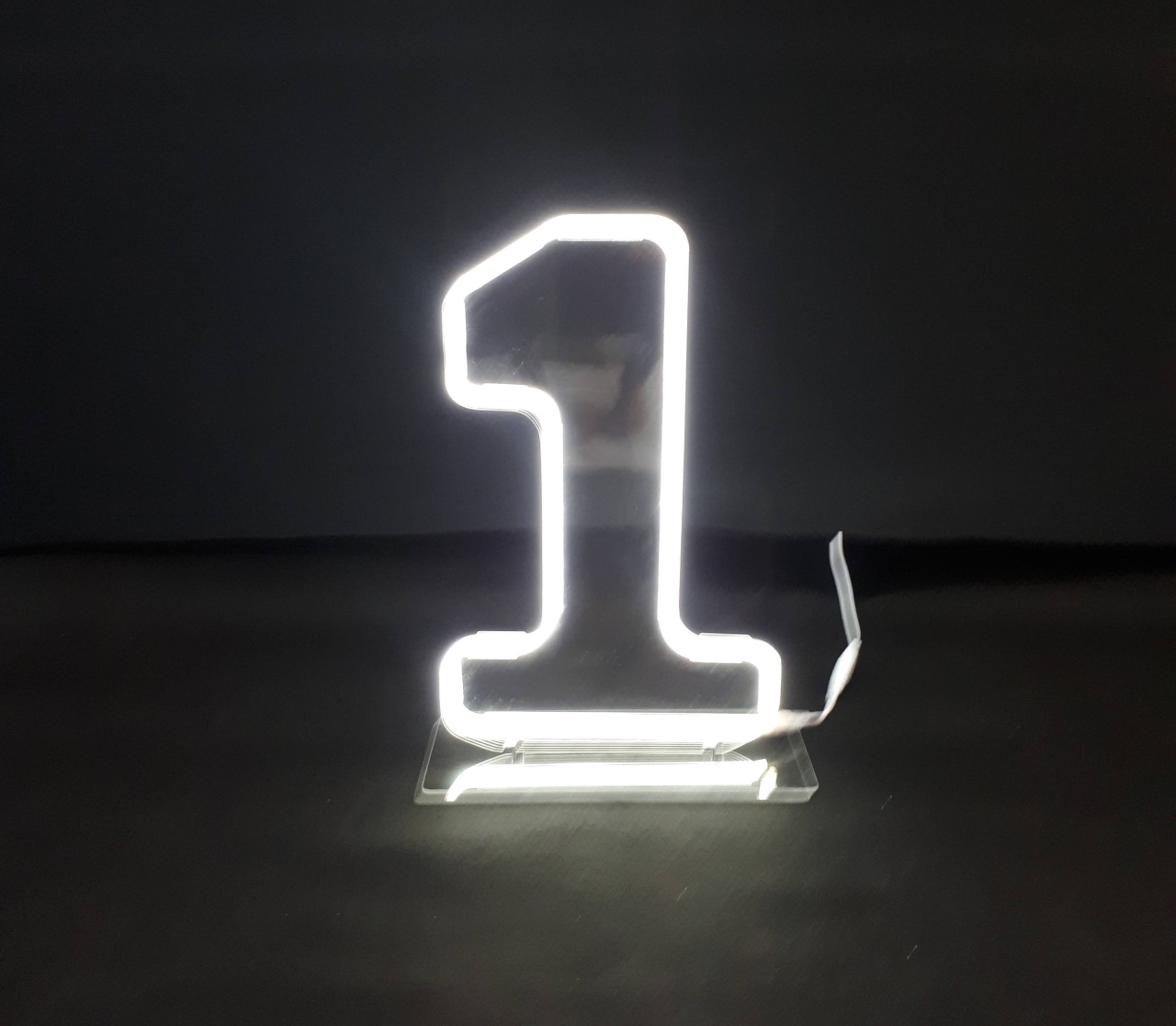 Número Led de Chão 1 - BB Festas Aluguel 