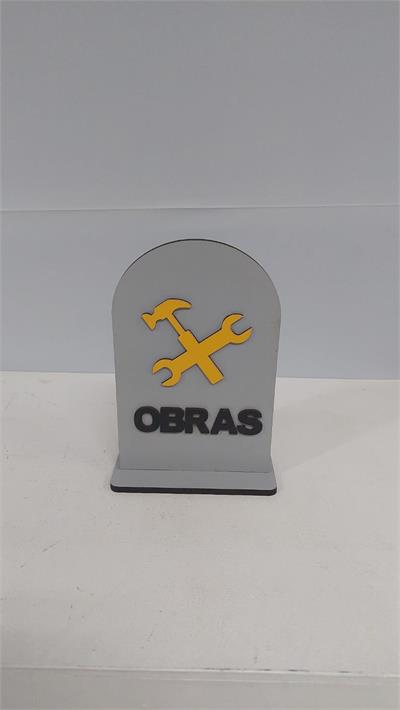 Totem Obras Em Mdf (Cosntrutor) 20Cm X 15Cm - BB Festas Aluguel 