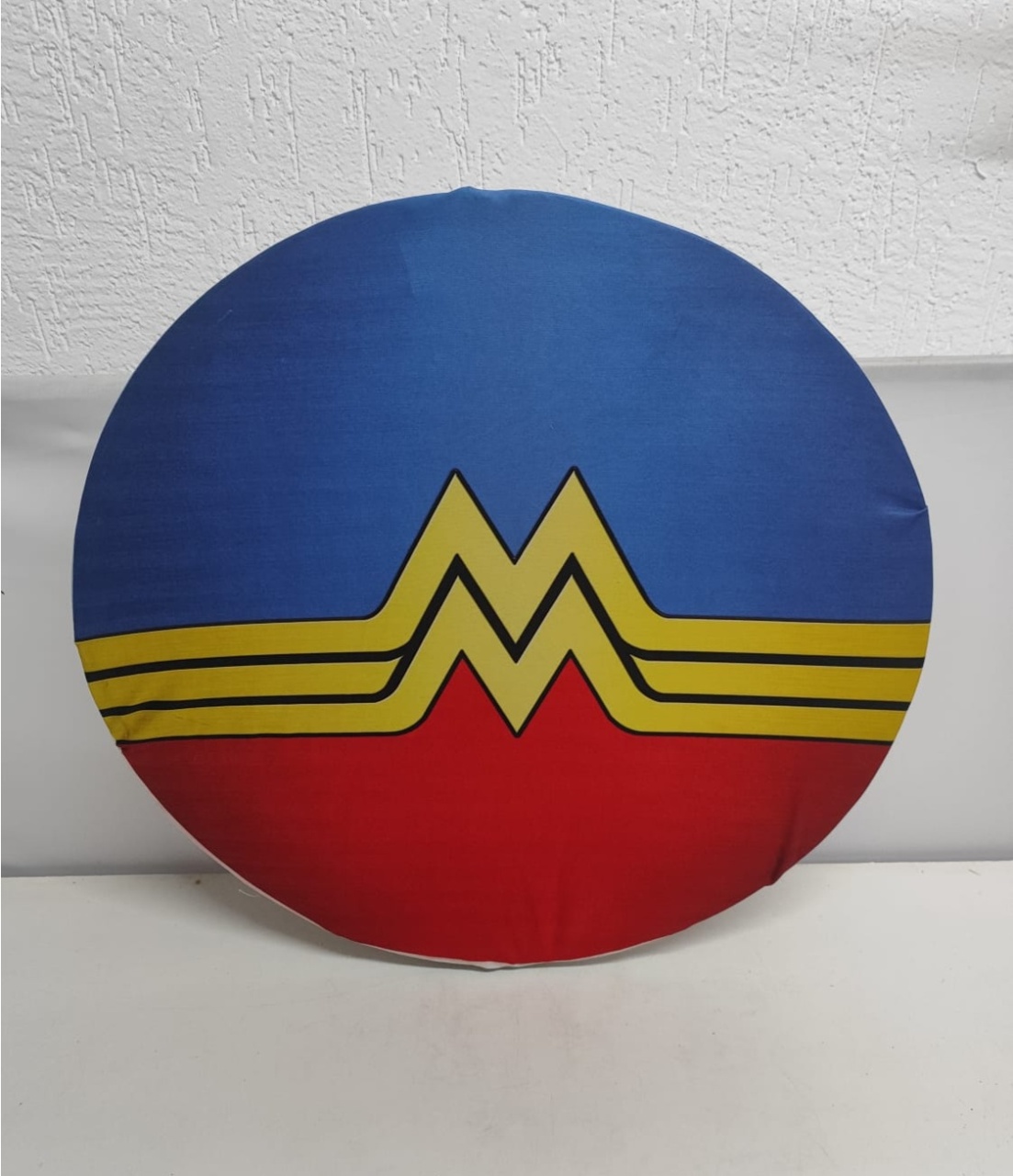 Painel Sublimado Redondo Mulher Maravilha 60Cm   - BBFestasAluguel 