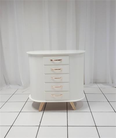 Cômoda Oval Branca Com Puxador Rosê (Gavetas Falsas) 90Cm Alt X 90Cm Larg X 50Cm Comp - BB Festas Aluguel 