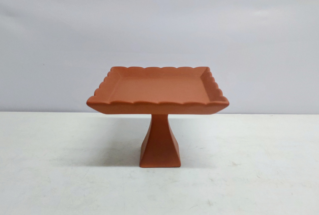 Porta Doce Quadrado Fosco Terracota 16Cm Alt X 20Cm Diametro - BB Festas Aluguel 