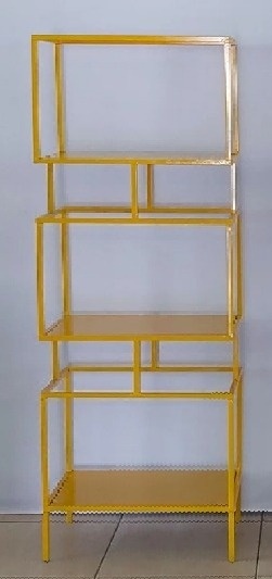 Estante Ferro Cubo Amarelo 1,55Cm Alt X 55Cm Larg - BB Festas Aluguel 