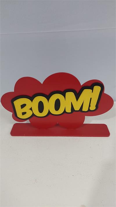 Totem Boom Vermelho Em Mdf (Herois) 20Cm X 30Cm - BBFestasAluguel 