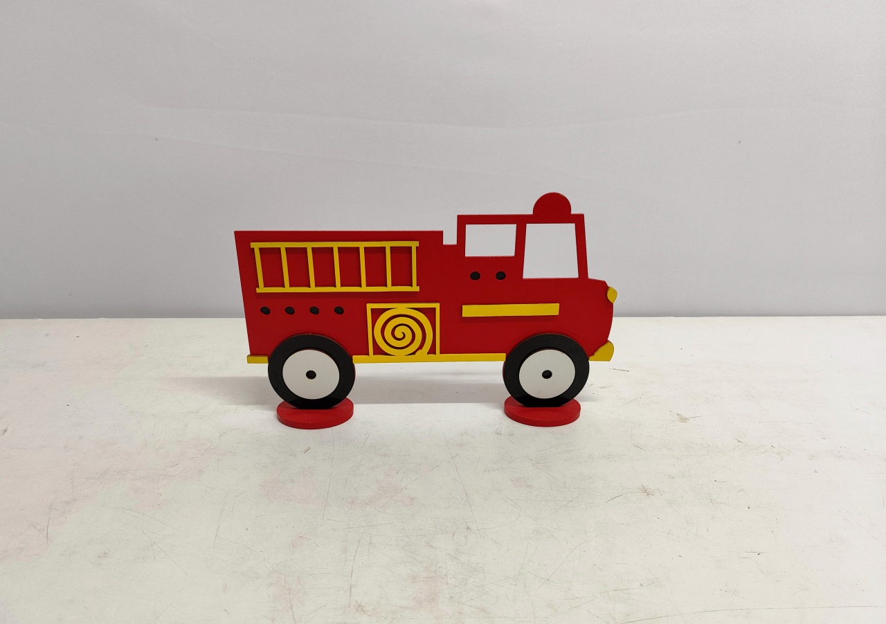 Totem Carro de Bombeiro 17Cm Alt X 30Cm Larg  - BBFestasAluguel 